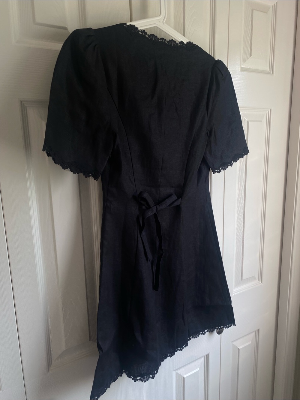 NEW Reformation Anabella Black Puff-Sleeve Button Front Mini Dress Size 4 - Picture 6 of 10
